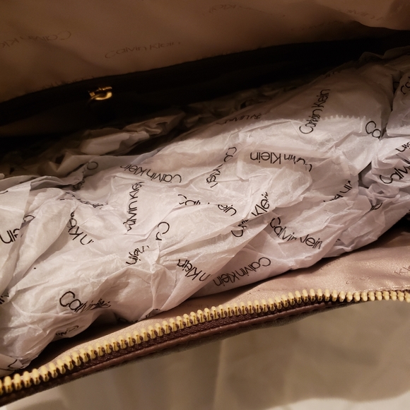 Calvin Klein pocketbook - Picture 7 of 7